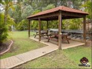 Cozy 3 BR UNIT37/3 Arundel Drive, Arundel, QLD 4214