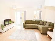 Charming 3 BR Waller Close