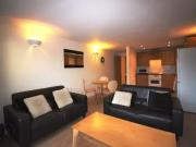 Unique 3 Lesley Plaza