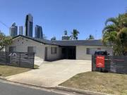 Unique 4/10 Adori Street, Surfers Paradise, QLD 4217