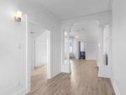 Cozy 422 Av. Laurier E. Montréal Le Plateau Mont Royal, QC.