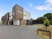 Cozy 4/323 Main South Road, Morphett Vale, SA 5162