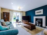 Rental! 5 BR Crawford Close