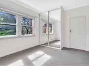 Nice 6/153 Blues Point Road, Mc Mahons Point Apartment...