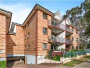 Unique 7/12 Hassall Street, Westmead Apartment for rent...