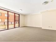 Cheap 75/289 Susinteraction Street, Sydney Apartment for...