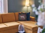 Nice 8 BR Falkner Street