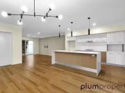 Charming 9 Central Avenue, Mount Ommaney, QLD 4074