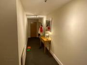 Nice A3.5 Whitehall Square, 181 Sandy Row