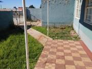 rental available in klipspruit west.