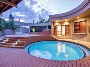 Rental available in Woodhill Golf Estate