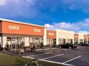 For Rent! Avenue Ne, Calgary, AB, T3N 2B3 commercial for...