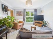 Cheap Detached house for rent in West Mead, Welwyn...
