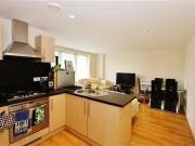 For Rent! Flat to rent in Bassett House, Wimbledon SW19