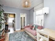 Cheap Flat to rent in Richmond Road, Leyton E11