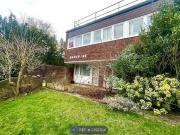 Unique Flat to rent in Rosedene, London NW6