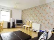 Nice Flat to rent in Scott Avenue, West Hill, London SW15