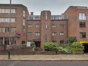 Just in! Flat to rent in Upper Richmond Road, London SW15