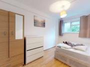 Unique Flat to rent in Wenlock Court, New North Road N1
