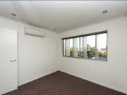 For Rent! ID:21149057/35 Mc Dougall Street, Milton...