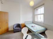 Deal! Studio flat for rent in Carlton Chambers S7,...