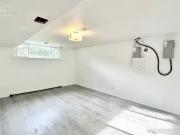 Cheap Unit 3 3 569 Oakwood Ave, Toronto, Ontario M6E 2X6