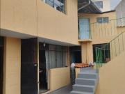 Rentera 800 MT 339 MT 4 Departamentos + Local +Suite