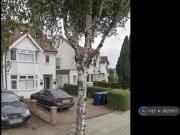 Renters Avenue, London, NW4 2 bed flat to rent £2,500...