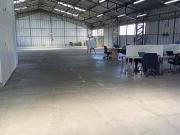 RENTO 1200m GALPON 150m OFICINAS AREA CARGA Y DESCARGA,...