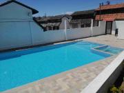 RENTO ACOGEDORA CASA DOS PLANTAS EN CONJUNTO CON PISCINA...