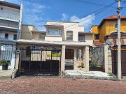 RENTO AMPLIA RESIDENCIA CON ALBERCA EN COLINAS DEL BOSQUE