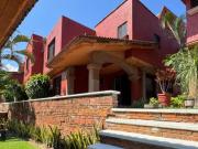 RENTO BONITA CASA EN FRACCIONAMIENTO PRIVADO CON ALBERCA...