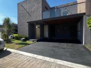 RENTO CASA $42,500 RECTA A CHOLULA 3 RECÁMARAS CADA UNA...