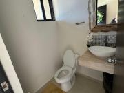 RENTO CASA AMUEBLADA EN RESIDENCIAL CON ALBERCA