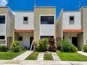 RENTO CASA AMUEBLADA EN RESIDENCIAL DE ZONA SUR DE CANCUN