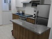 RENTO CASA DE 3 RECAMARAS AMUEBLADA EN CLUSTER CON ALBERCA