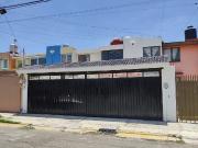 Rento departamento a pie de calle en colonia aquiles...