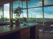 Rento departamento de lujo de dos dormitorios amoblado...