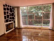 Rento departamento en Polanco, estilo clásico en casa duplex