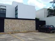 rento en montebello divino townhouse 2 hab amueblado con...