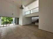 RENTO GRANDÍSIMO PENTHOUSE DE 2 PISOS SIN MUEBLES POR...