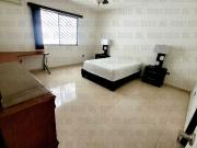 Rento Habitación amueblada, con balcón, en muy bien...