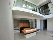 rento loft de 2 recamaras Semi amueblado por av la costa