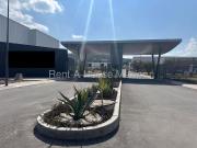 Rento nave de 360 en parque industrial de santa rosa...