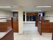 RENTO OFICINA CON DIVISIONES AV. RIO COCA