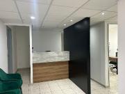 RENTO OFICINA EN COLINAS DEL CIMATARIO. 3