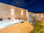 RENTO PENTHOUSE AMOBLADO EN LAURELES