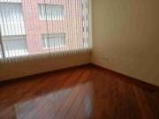 RENTO SUITE EXCELENTE SECTOR COLEGIO BENALCAZAR