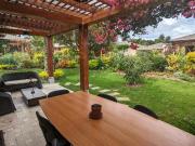 Rento Villa Amoblada de 1 dormitorio en Pakakuna Gardens...