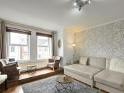Replingham Road, London, 2 Bedroom Flat